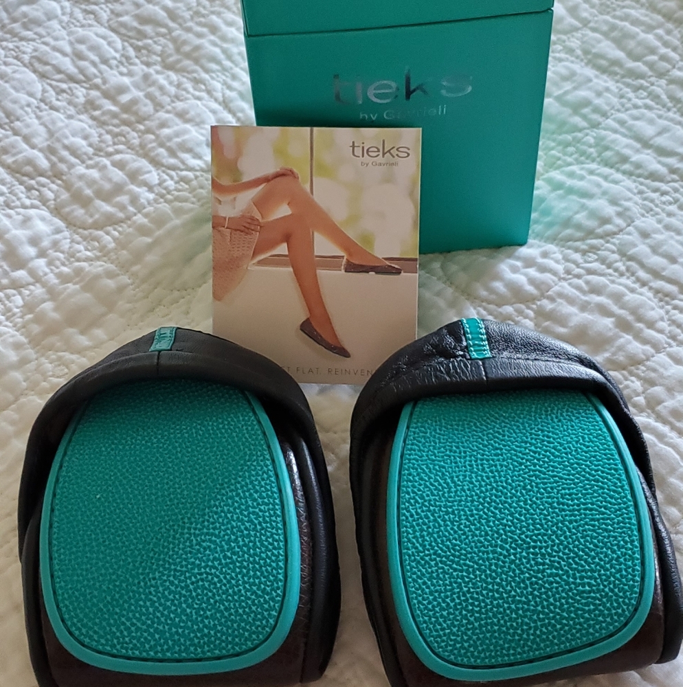Brand New Tieks